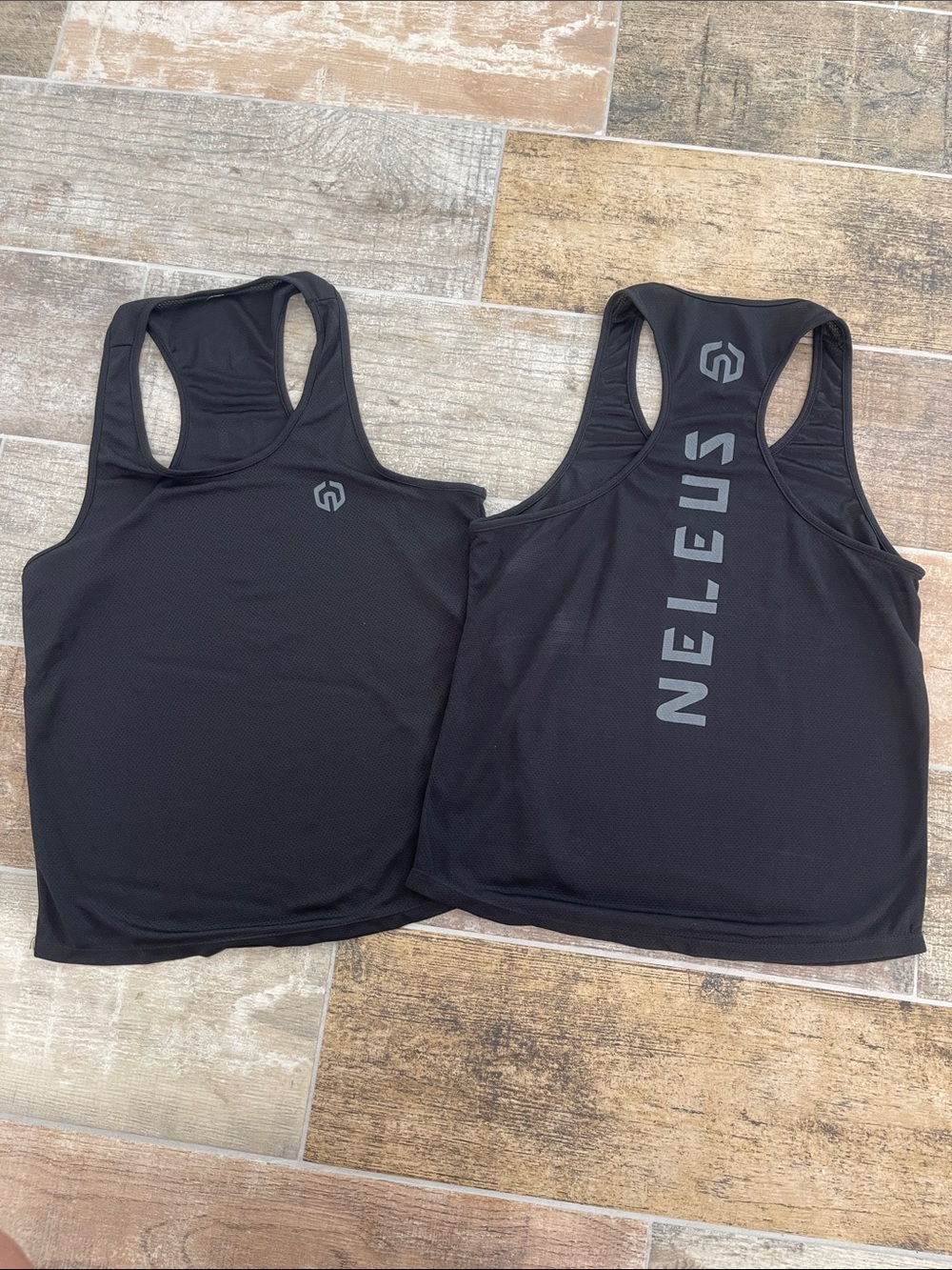 Neleus Men's Dry Fit Mesh Y-Back Tank Top Black Mens S/M